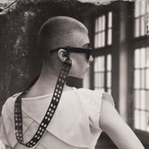 Leather eyewear retainer with creative design