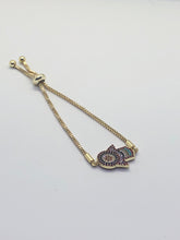 Gold Fitted Hamsa Bracelet