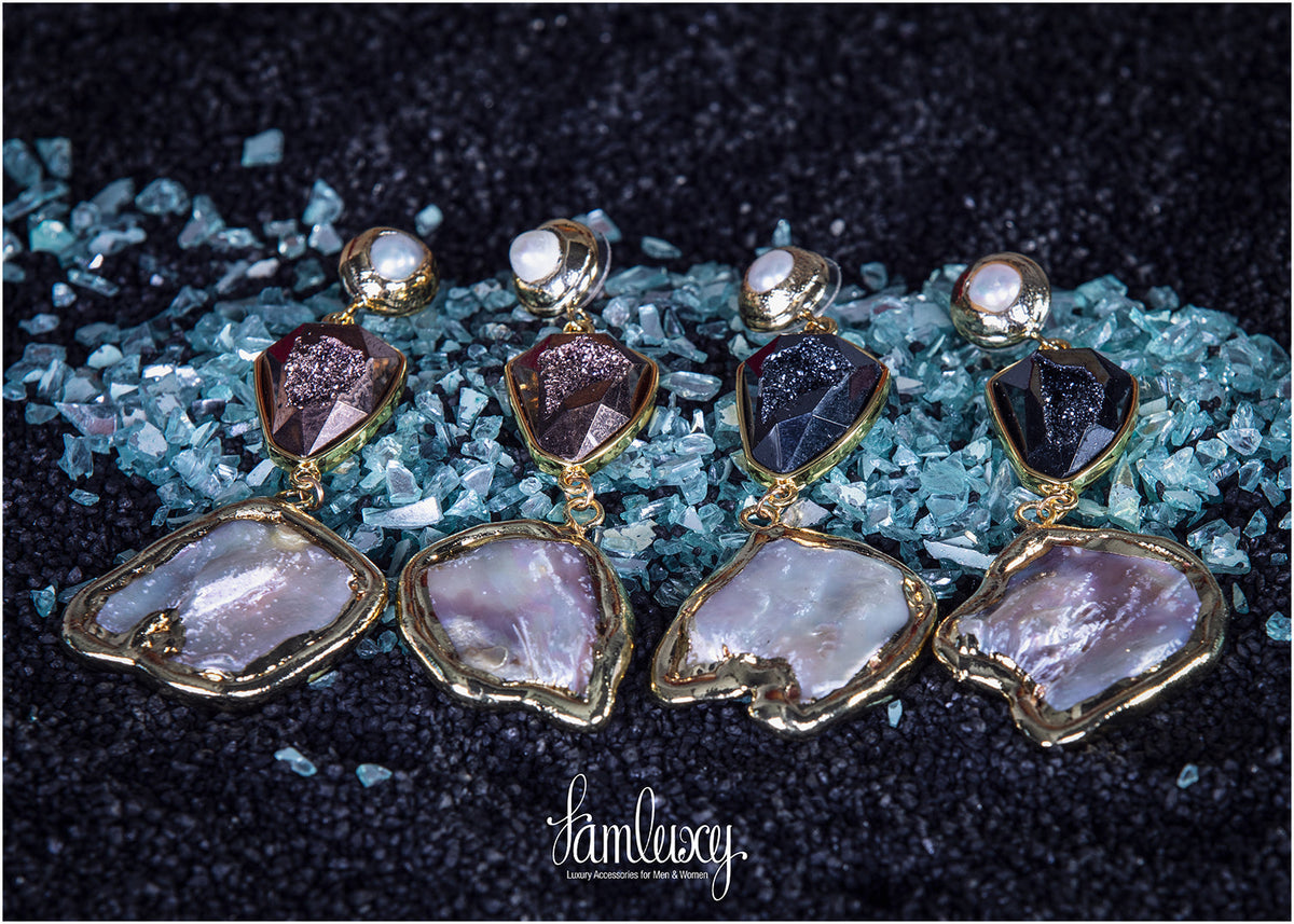 Gold plated shiny stone earring