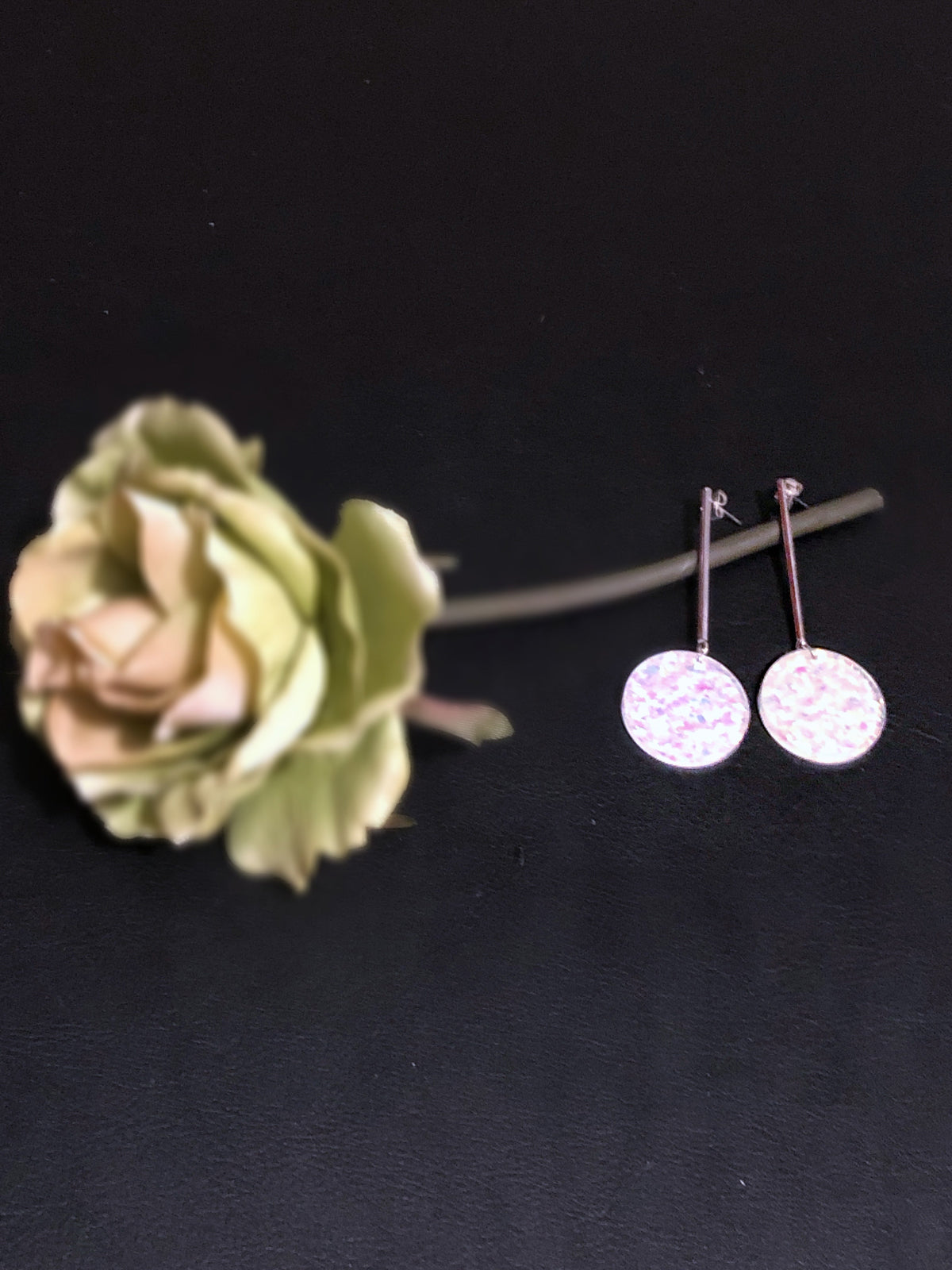 Shinny White Circle Earring