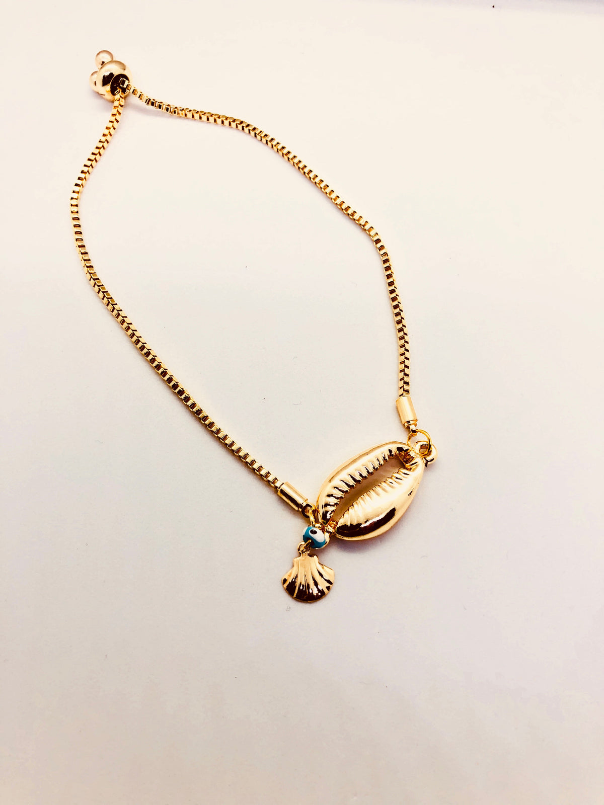 Rose Gold Shell with Eye Bracelet