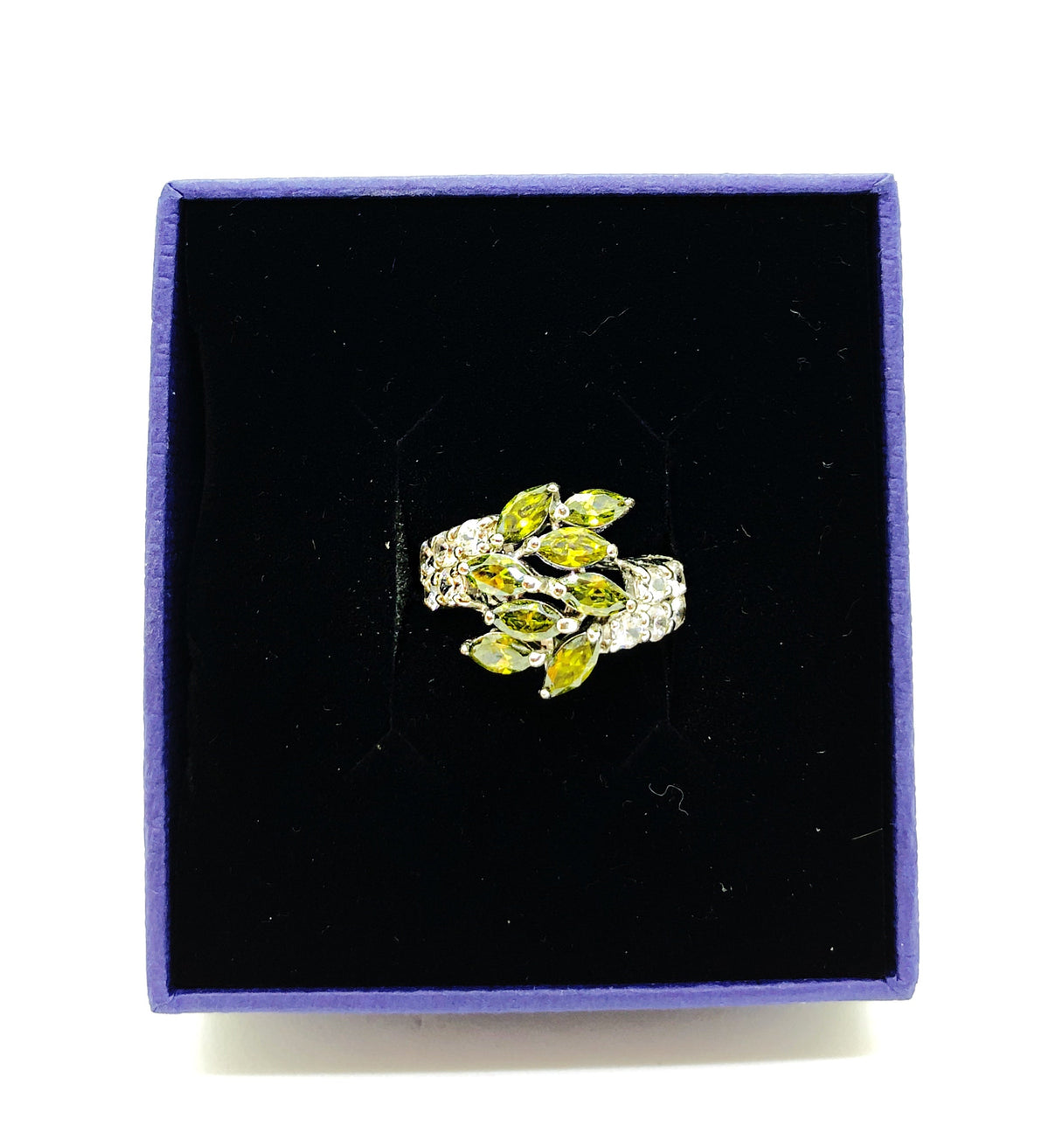 Sterling silver lime ring with zirconia stones
