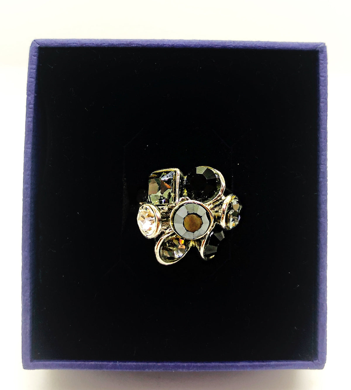 Silver Ring With Studs And Onyx Stones
