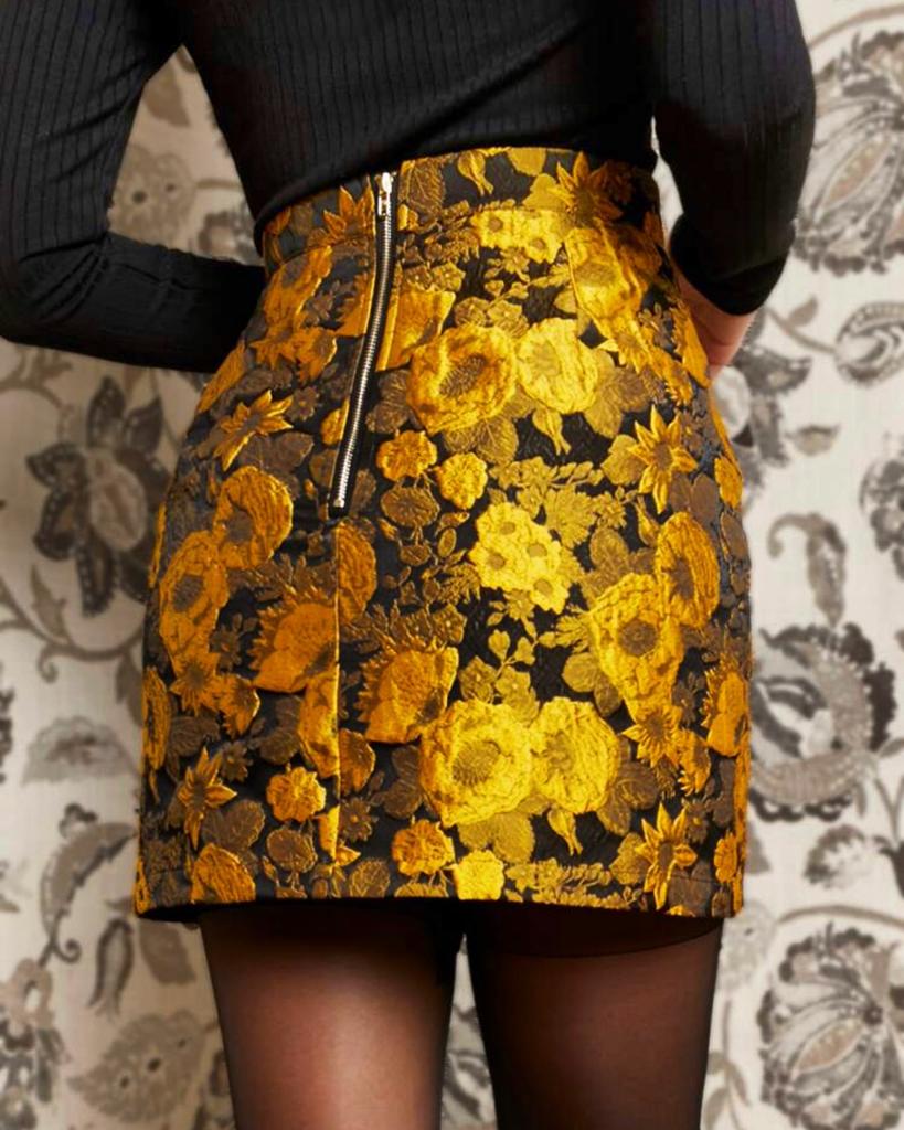Zipper Back Floral Jacquard Skirt