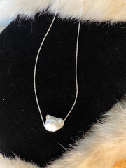Silver baroque Pearl